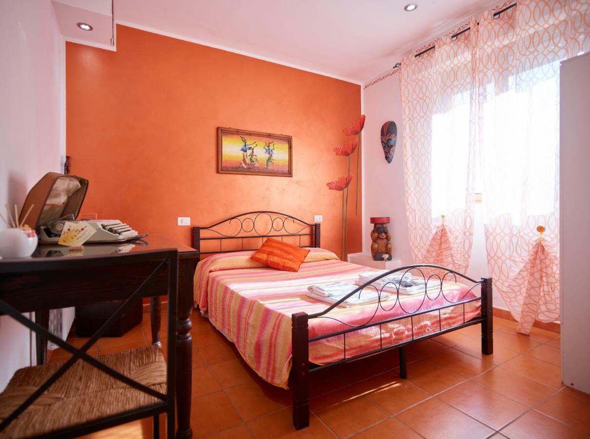 Solerosa Bed & Breakfast Fondi Exterior photo